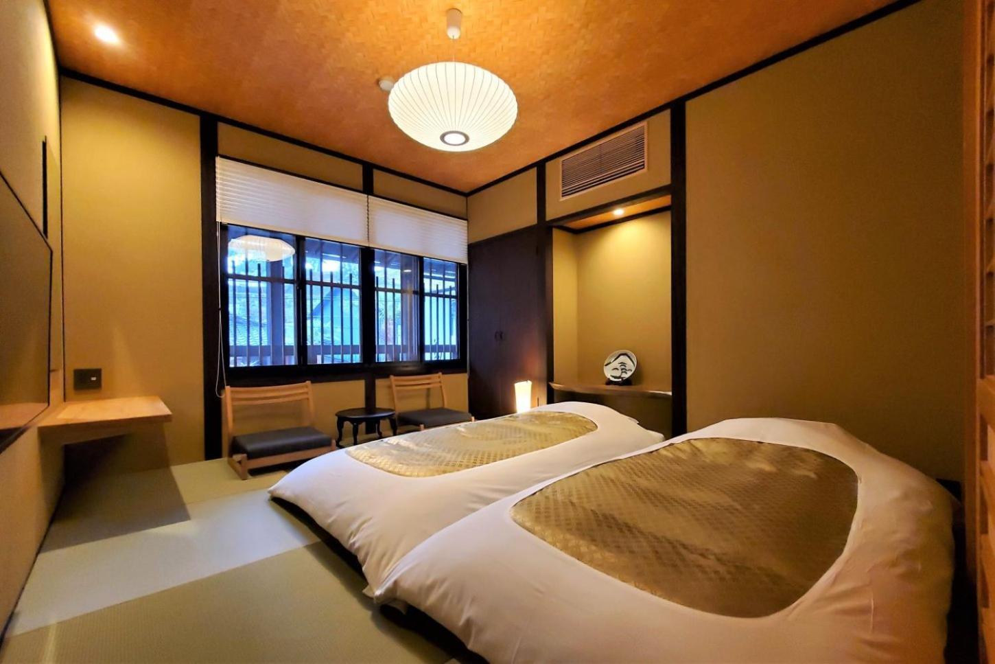 Itsukushimahigashimonzen Kikugawa Hotel Hatsukaichi Bagian luar foto