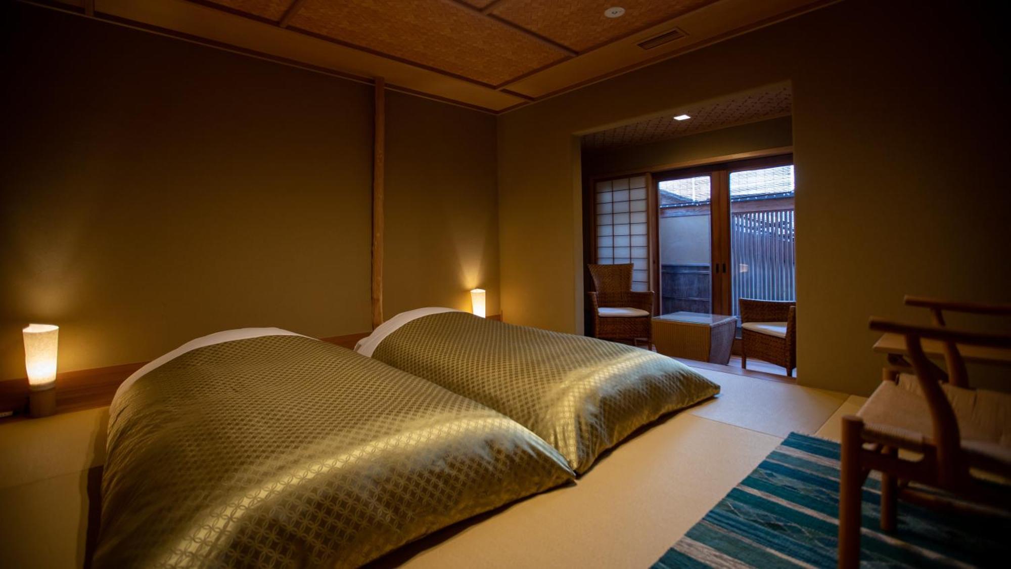 Itsukushimahigashimonzen Kikugawa Hotel Hatsukaichi Bagian luar foto